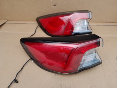 FARO PARTE TRASERA PARTE TRASERA IZQUIERDA FORD FORD KUGA MK3 LV4B13405BE  