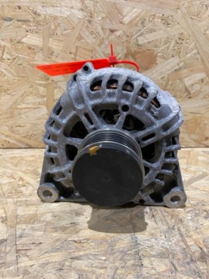 Citroen peugeot 1.2 vti генератор 9670899580 фото №1