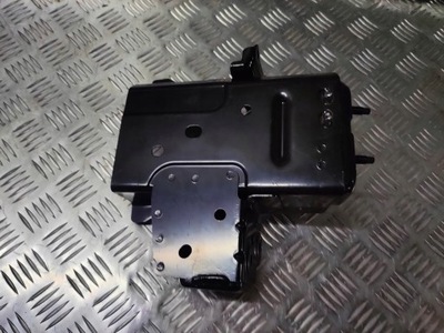 Nissan 370z чверть лонжерон права ліва підкрилок фото №1