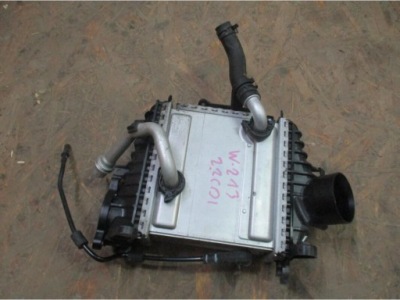 Интеркулер mercedes w213 2.2 cdi радиатор интеркулер фото №1