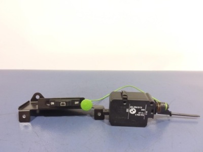 Bmw 7 e65 e66 привод крышка топлива 6923972 фото №1