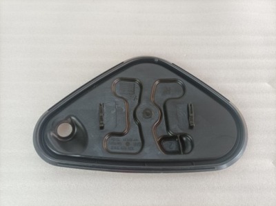 Захист заглушка двері правий перед vw passat b8 3g0839916b фото №1