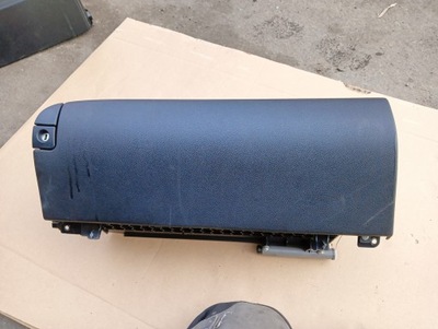 Lexus is ii бардачок пасажира фото №1