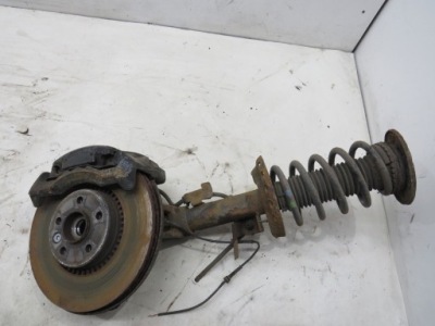 Mcperson поворотний кулак лівий перед volvo v60 ii 2.4 d5 фото №1