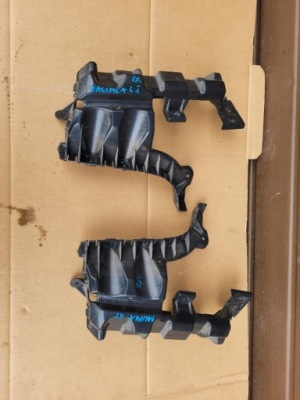 Напрямна задній лівий задній chrysler pacifica 2020 фото №1