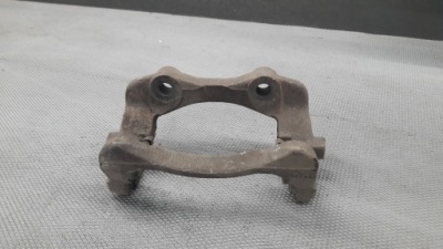 Скоба левый перед citroen c3 2.0 фото №1