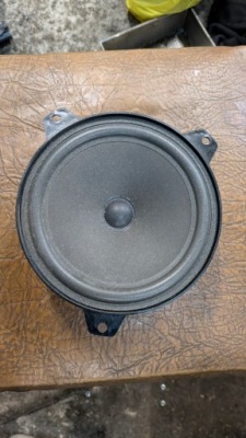 Bmw e46 динамік 65138368233 w двері обшивка 8368233 фото №1