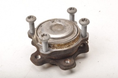 Toyota supra mk5 3.0 gr ступица левая передняя 23r фото №1