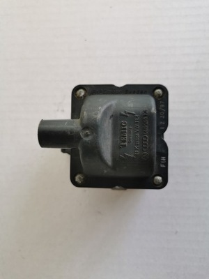 Audi 80 1.6 skoda octavia 1.6 котушка запалювання фото №1