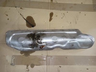 Защита тепловая коллектор bmw 2.0d b47 | 8513648 фото №1