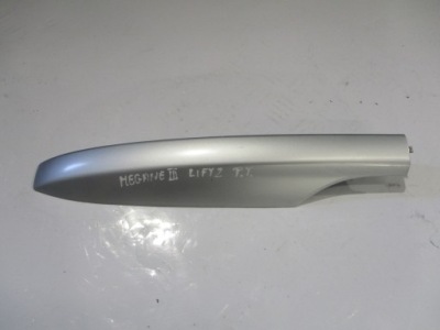 Заглушка накладка рейлінг задні правий renault megane 3 рестайлінг  універсал 13-16 фото №1