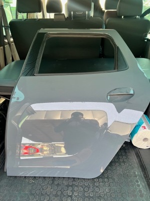 Дверь левая задняя задние dacia duster ii 17- фото №1