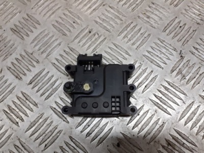 Моторчик отопителя mazda 6 gg 2.0 фото №1