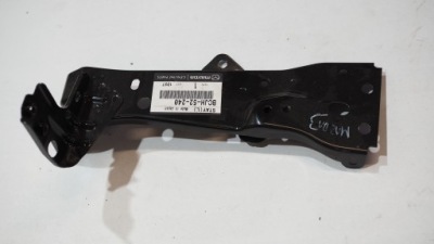 Mazda 3 r19 кронштейн крыла l.przód bcjh-52-240 фото №1