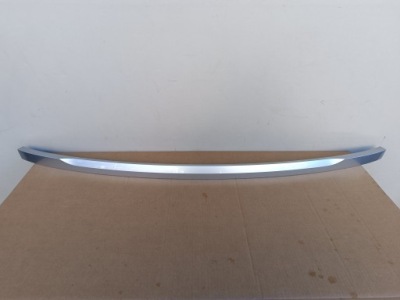 Land range rover l460 2022-2025 молдинг na крышка задняя задняя m8e2-404c42 фото №1