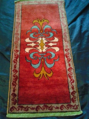 Stareńki piękny dywanik kilim. Ręcznie tkany
