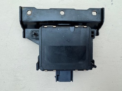 Hyundai kona i 1 17r- радар distronic j9956-55020 фото №1