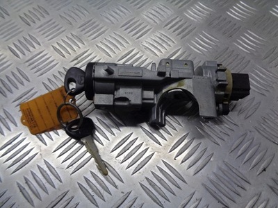 Замок запалювання з ключ mazda premacy 2.0 td фото №1