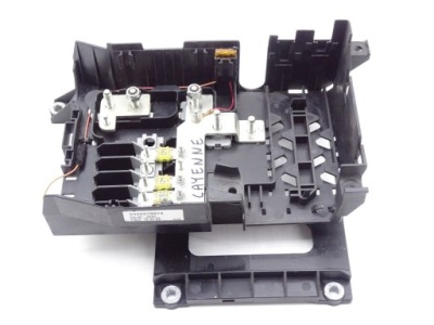 Porsche cayenne 02-10 коробка запобіжників фото №1