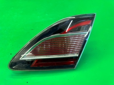 Лампа права задня задня w кришка mazda 6 ii gh 07-10 europa хетчбек фото №1