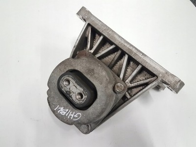 Кронштейн кронштейн подушка коробки maserati ghibli 3.0 d фото №1