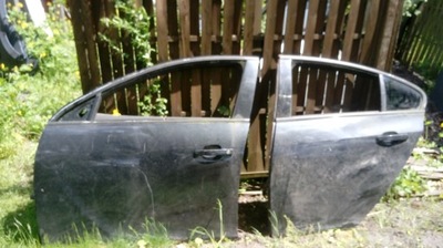 Opel insignia a hb двері ліва чорні фото №1