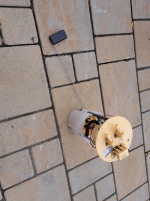 Насос топлива комплект 172026697r renault megane iii, iv 2.3dci оригинал фото №1