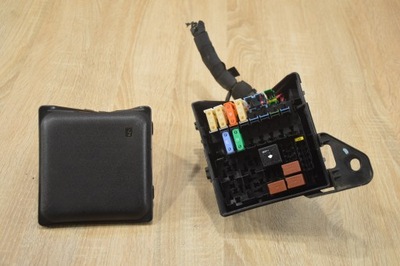 Коробка предохранителей renault laguna iii 2.0 t фото №1