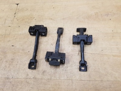 Mini cooper clubman ограничитель дверь 7167465 оригинал фото №1