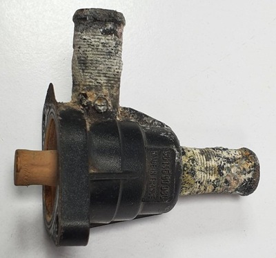 Корпус термостата peugeot boxer tdi 9614500980 фото №1