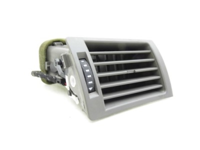 Решітка обдув audi оригінальний номер 8e0820902f фото №1