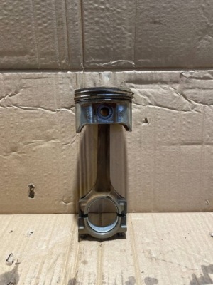 Ford fiesta поршень фото №1