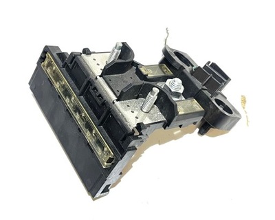 Renault arkana 1.6 гибрид клемма предохранители фото №1