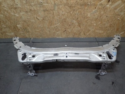 Pas передній mercedes c klasa w205 a2056203301 фото №1