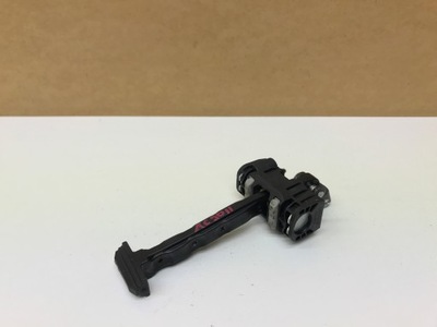 Volvo xc90 ii обмежувач двері правий перед фото №1