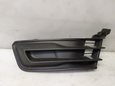 Renault captur lift решётка перед левая 263362112r фото №1