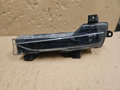 Протитуманна фара лівий led drl tesla 3 3 1077395-00-d фото №1