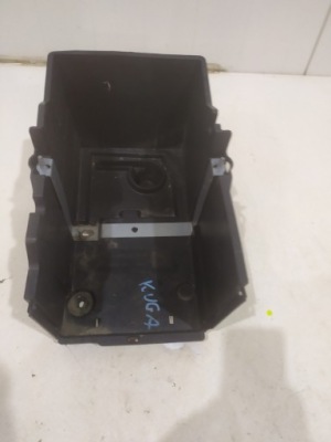 Корпус акумулятор focus kuga mk3 am51-10723-ae фото №1