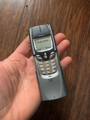 Nokia 8890 sprawna bez simloka