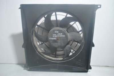 Вентилятор радиатора bme e36 0130303800 8390233 фото №1
