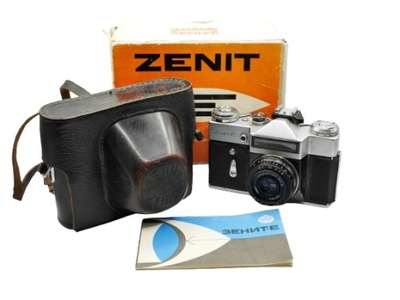 Aparat Zenit E Industar 50-2 3,5/50 pudło papiery