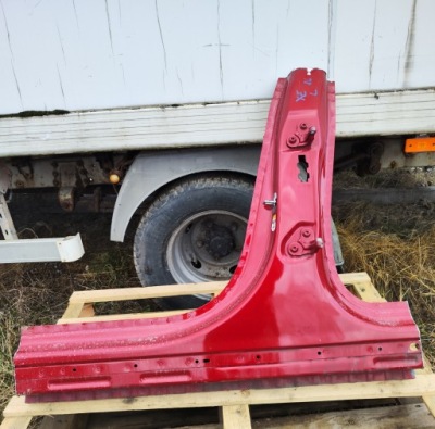 Поріг лівий блок двигуна jaguar xe x760 2017 фото №1