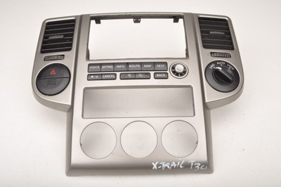 Nissan x-trail t30 рамка панель обдув радио 28395eq301 фото №1