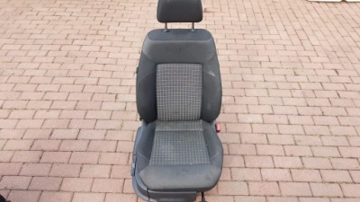 FOTEL PASAŻERA VW POLO 6R LIFT 5D