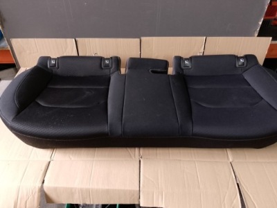 Заднє сидіння задня hyundai i30 iii 89150-g4000 фото №1