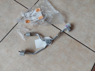 Шланг кондиціонера - bmw x5 g05 - новий фото №1