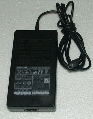 Oryginalny zasilacz Toshiba PA3048U-1ACA 15V 4A