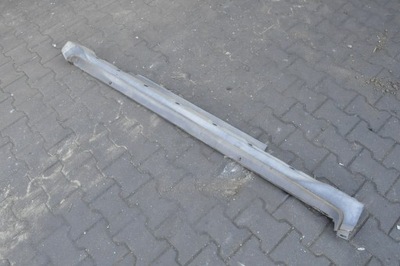 Toyota c-hr накладка порог правая фото №1