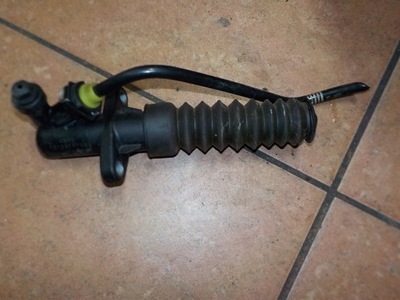 Цилиндр сцепления peugeot 208 1.6 blue hdi 9812976180 фото №1