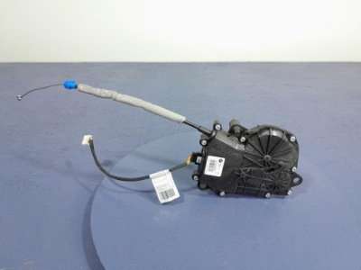 Bmw x5 g05 доводчик задній кришки багажника 5 pin 7441630 фото №1